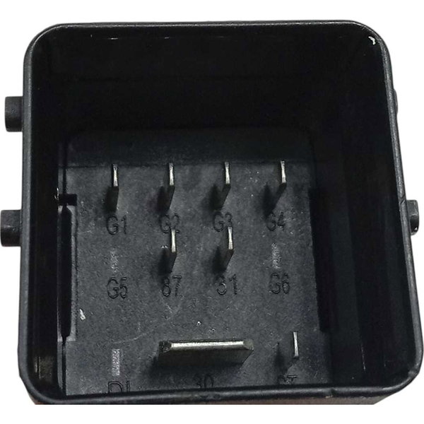 Rele Nissan Kicks 2024 185023 Preto