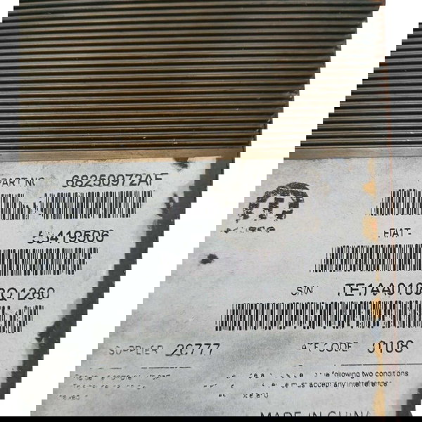 Módulo Amplificador Som Jeep Compass 2018 68250972af Preto