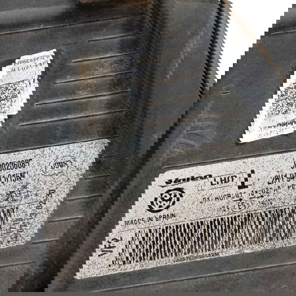 Farol Esquerdo Vw Amarok 2013 2014 2015 Esquerdo/motorista