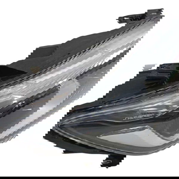 Farol Direito Gm Tracker 1.0 Lt 2021 2022 Direito/passageiro