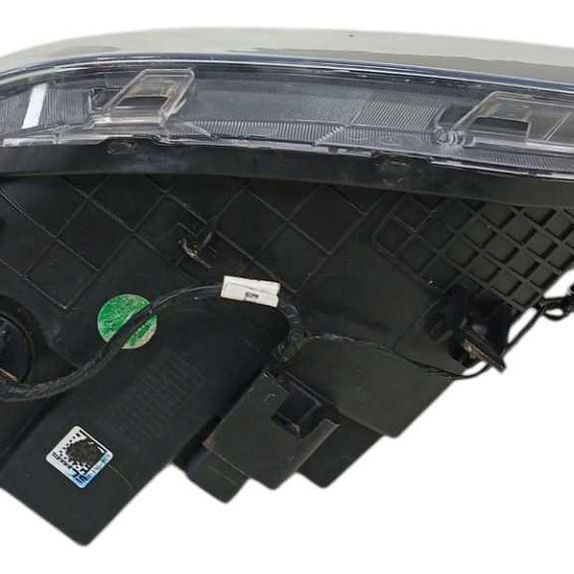 Farol Direito Gm Tracker 1.0 Lt 2021 2022 Direito/passageiro