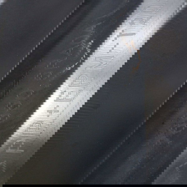 Spoiler Saia Lateral Direito Nissan Kicks 2017/22 768505ra0a Preto