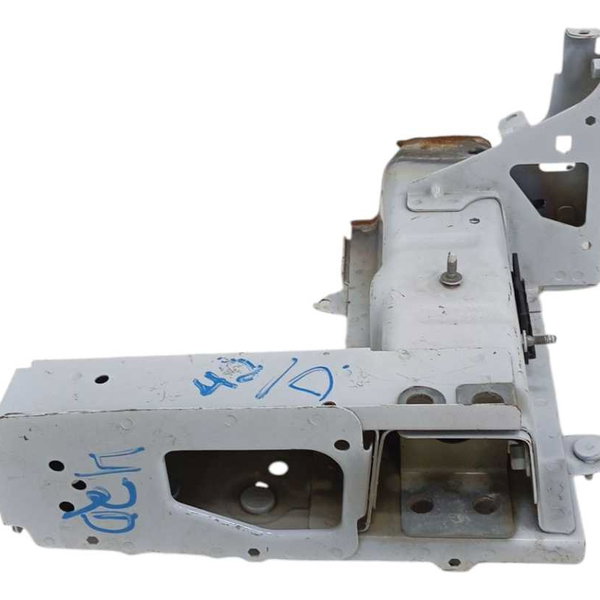 Ponta Longarina Direita Gm Tracker 2017 2018  Prateado