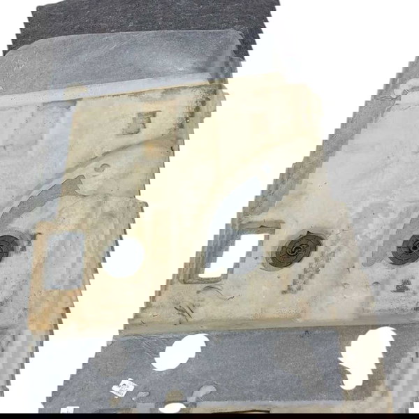 Carpe Assoalho Dianteiro Direito Jeep Compass 2020