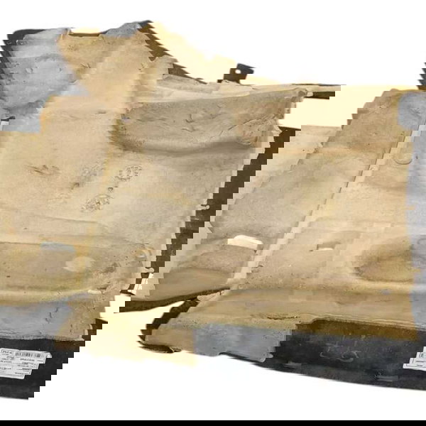 Carpete Assoalho Dianteiro Direito Mercedes Cla180 2018