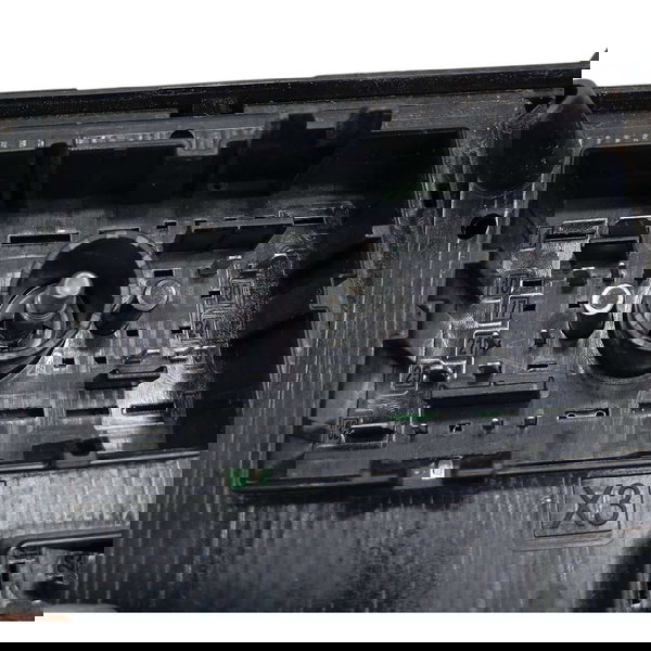 Caixa Fusível Gm Tracker 1.0t 2021