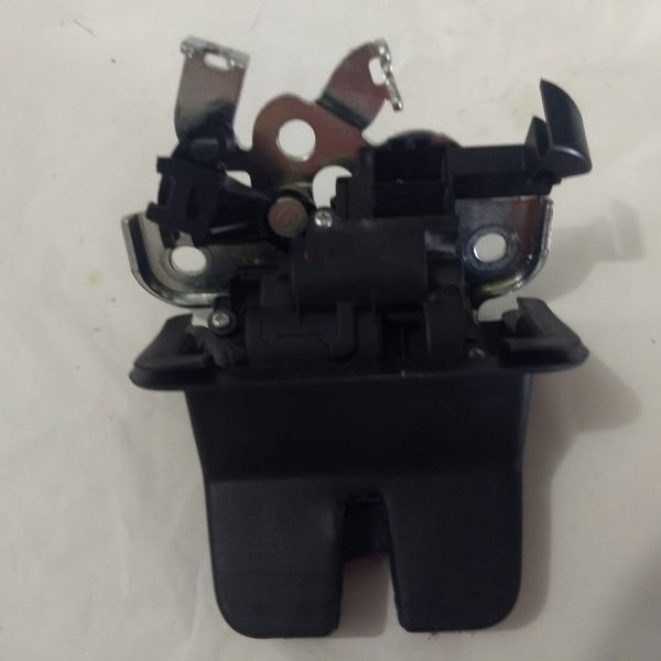Fechadura Tampa Traseira Volkswagen Jetta 2014