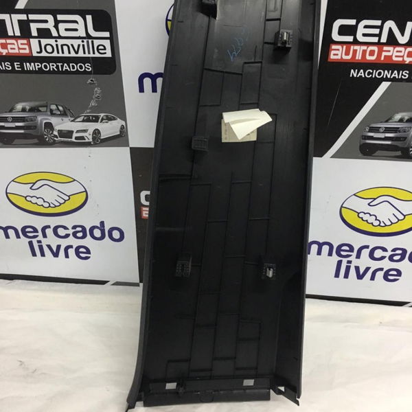 Acabamento Coluna Lado Esquerdo Vw Tiguan R Line 2018