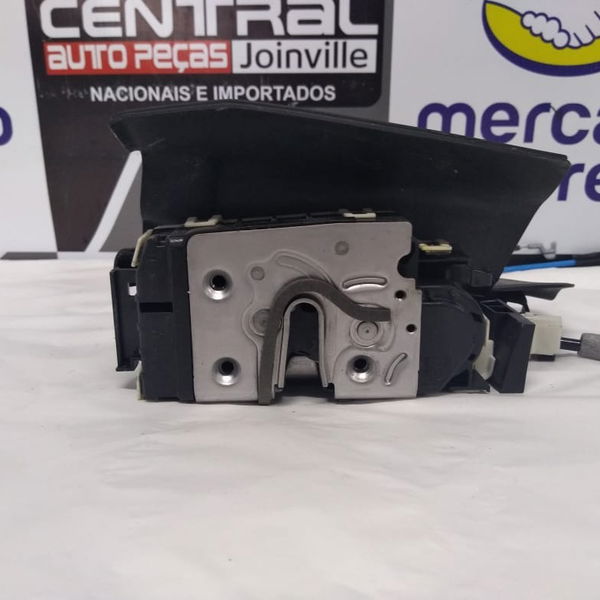 Fechadura Porta Traseira Direita Mercedes Benz C250 2011