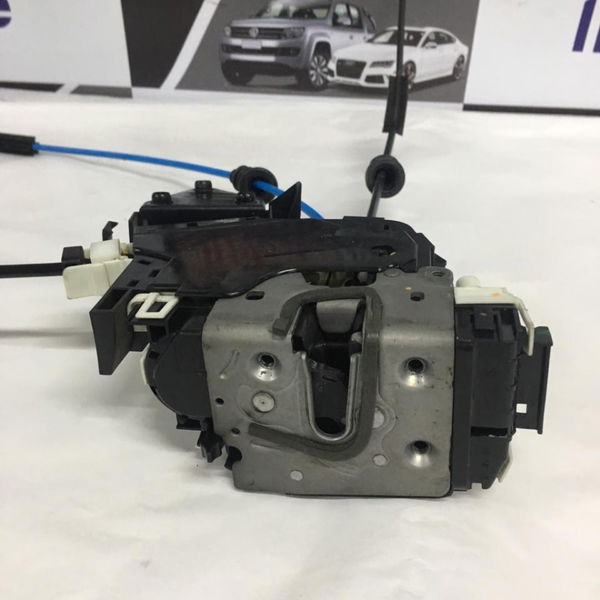 Fechadura Traseira Direita Mercedes Benz C180 2012 A 2014