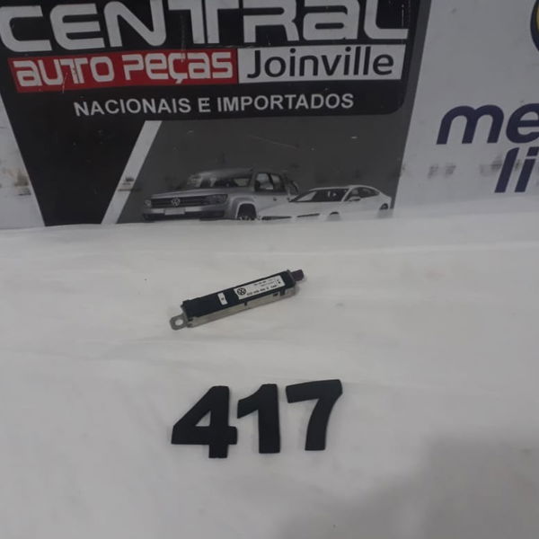 Amplificador Esquerdo Antena Volkswagen Jetta 2017