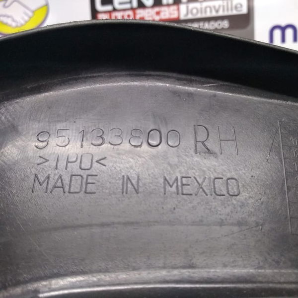 Moldura Acabamento Porta Tras. Dir. Gm Tracker 2015