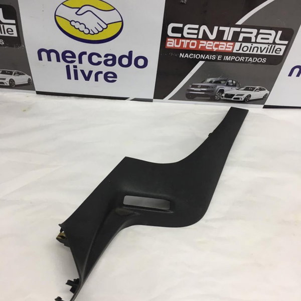 Acabamento Cinto Coluna Traseira Direita New Fiesta 2014