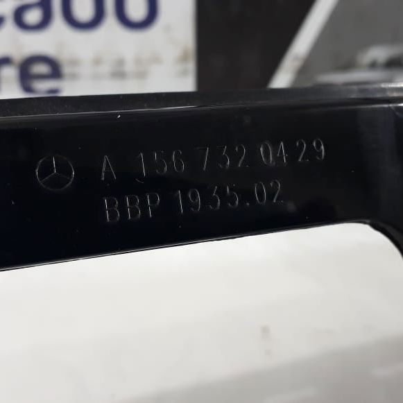 Acabamento Aplique Direi Coluna Mercedes Gla200 2018 Detalhe