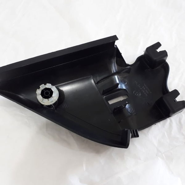 Acabamento Interno Retrovisor Esquerdo Vw Jetta 2017