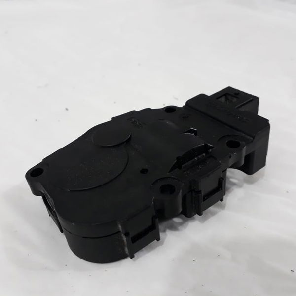 Atuador Caixa Evaporador Ar Bmw X1 2018 Cod 410475520