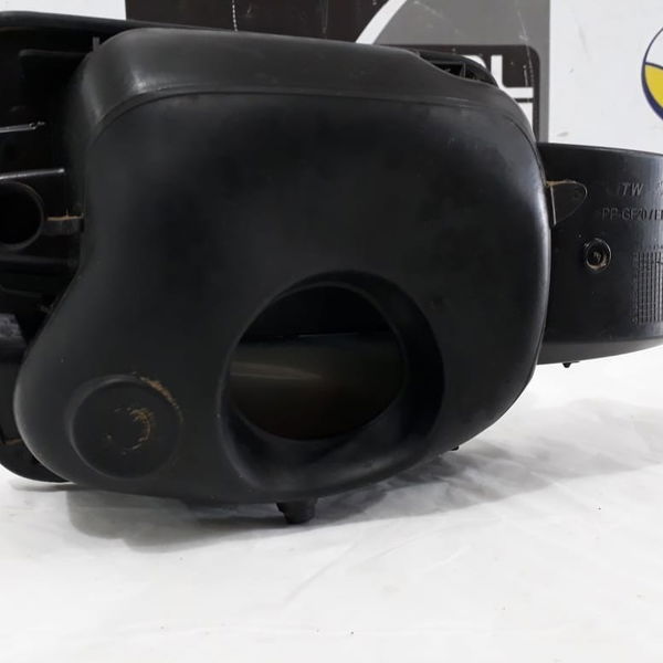 Portinhola Tanque Combustível Volkswagen Amarok 2011 Detalhe