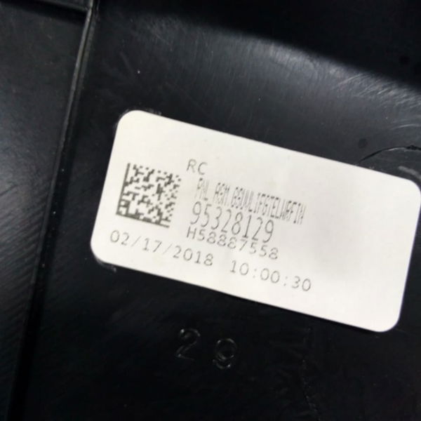 Acabamento Porta Mala Gm Tracker Ltz 1.4 Turbo 2018