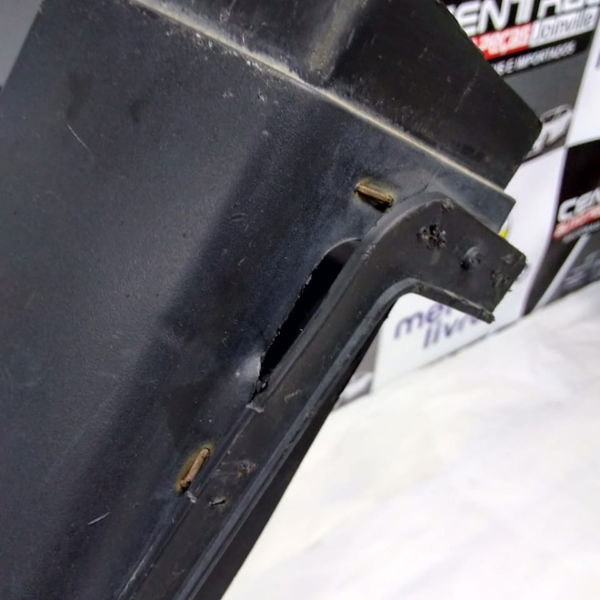 Acabamento Spoiler L. Direito Tracker Ltz 1.4 2018 Detalhe