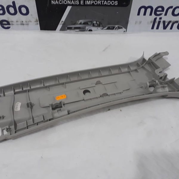 Acabamento Esquerdo Coluna Cinto Volkswagen Amarok 2010