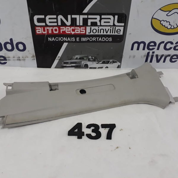 Acabamento Esquerdo Coluna Cinto Volkswagen Amarok 2010