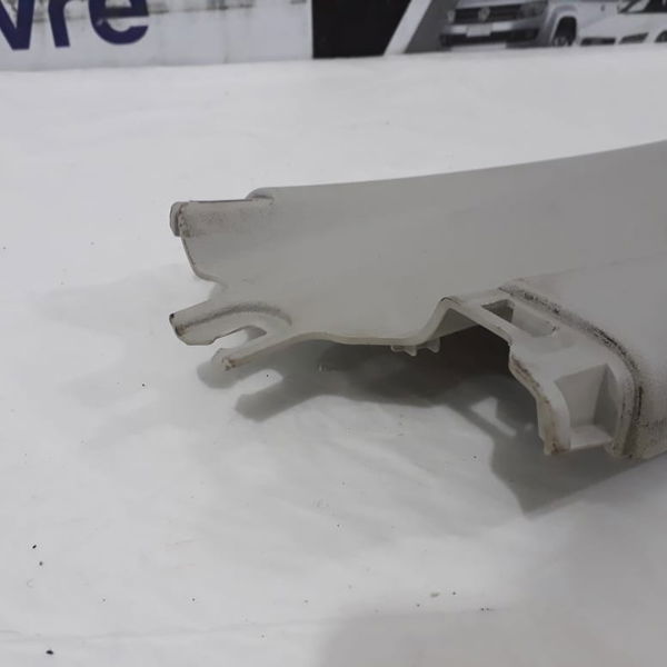 Acabamento Direito Coluna Cinto Volkswagen Amarok 2010