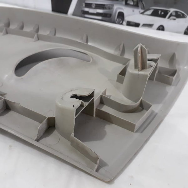 Acabamento Traseiro Esquerdo Cinto Volkswagen Amarok 2010