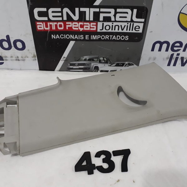 Acabamento Traseiro Esquerdo Cinto Volkswagen Amarok 2010