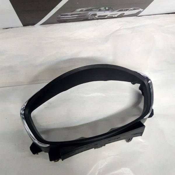Moldura Painel Instrumentos Direção Gm Tracker Ltz 2018 