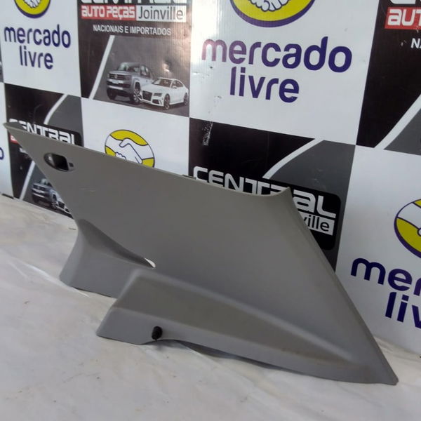 Acabamento Superior Porta Mala Direita Gm Tracker Ltz 2018