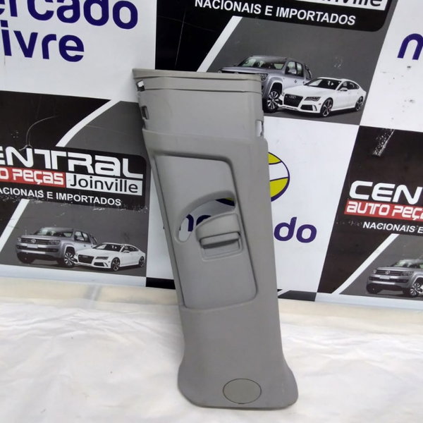 Acabamento Coluna Cinto Lado Esquerdo Gm Tracker Ltz 2018
