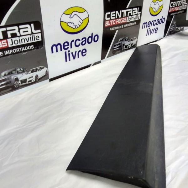 Aplique Porta Dianteira Direita Gm Tracker Ltz 2018
