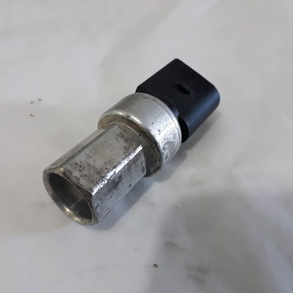  Pressostato Ar Condicionado Volkswagen Jetta 2010