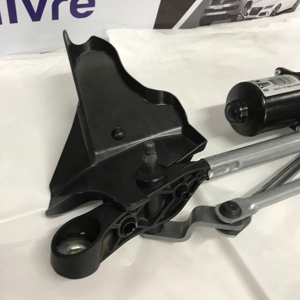 Galhada Motor Limpador Parabrisa Bmw 316i 320i 2018