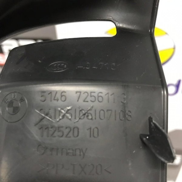 Acabamento Cinto Coluna Traseira Esquerda Bmw 320i 2018
