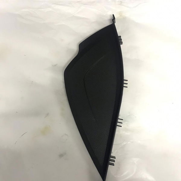 Acabamento Lateral Direito Painel Bmw 320i 2018