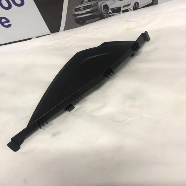 Acabamento Lateral Direito Painel Bmw 320i 2018
