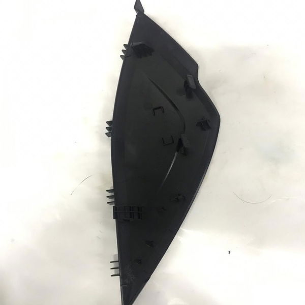 Acabamento Lateral Direito Painel Bmw 320i 2018