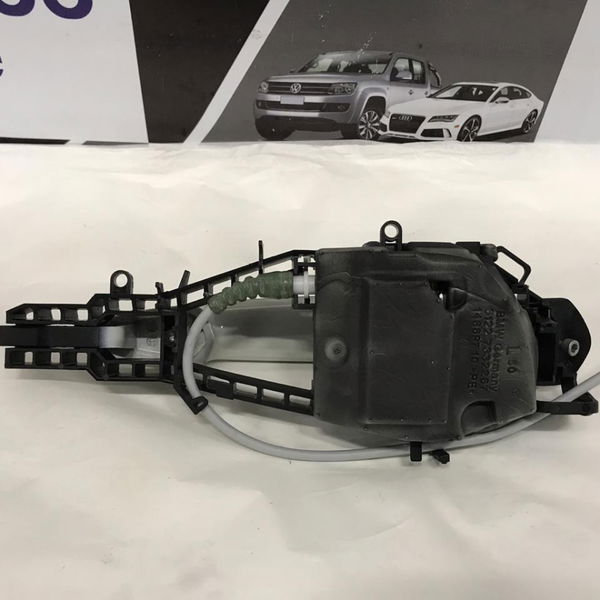 Maçaneta Externa Traseira Esquerda Bmw 320i 2018