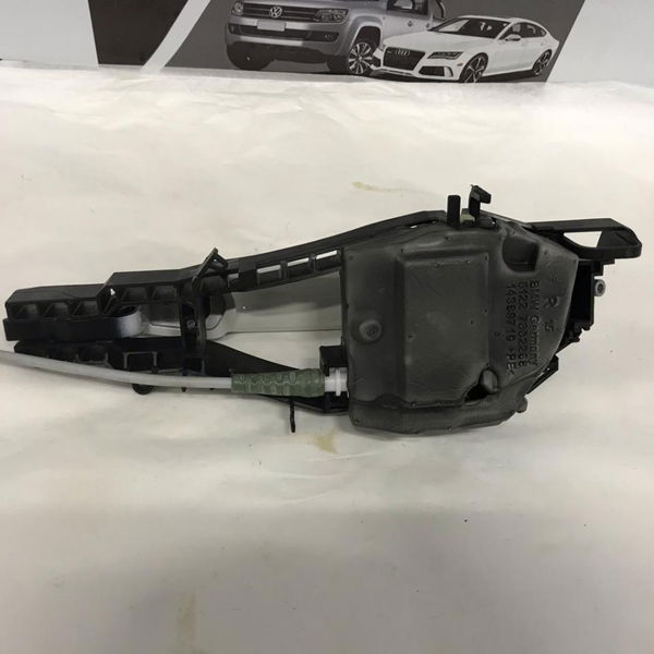 Maçaneta Externa Traseira Direita Bmw 320i 2018
