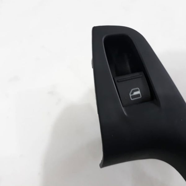 Comando Vidro Elétrico Traseiro Esquerdo Vw Jetta 2017 211cv