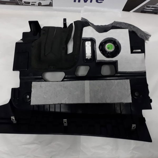 Acabamento Inferior Esquerdo Painel Bmw 320i 2018