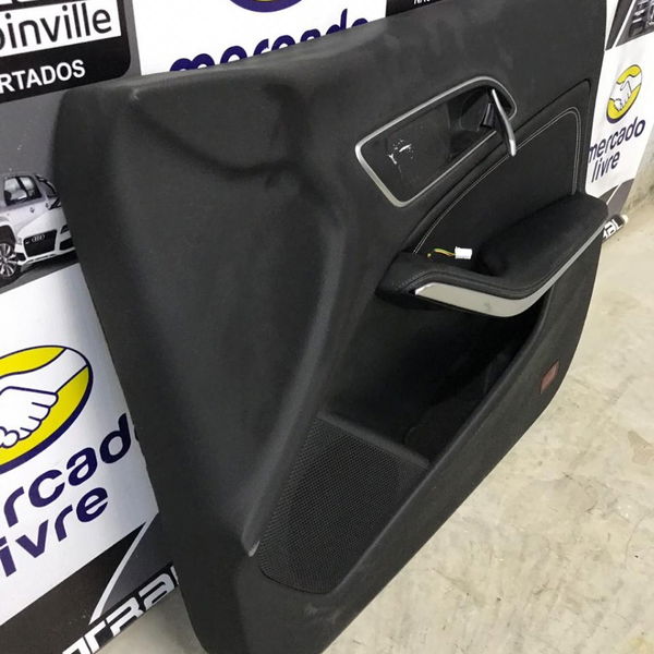 Forro De Porta Dianteiro Direito Mercedes Cla 200 2018