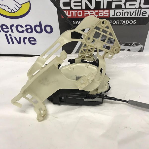 Fechadura Porta Traseira Esquerda Volkswagen Tiguan 2015