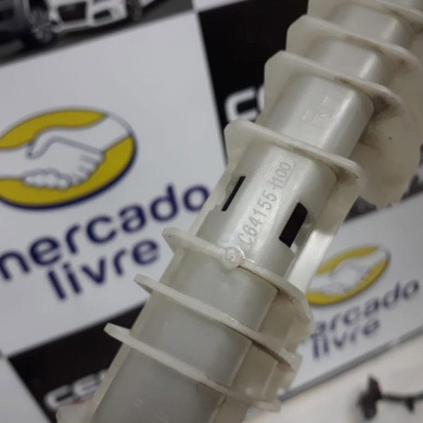 Guia Vidro Porta Dianteira Direita Fiat Toro 2019