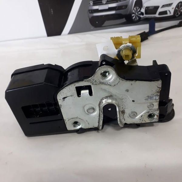 Fechadura Porta Traseira Direita Gm Captiva 2014