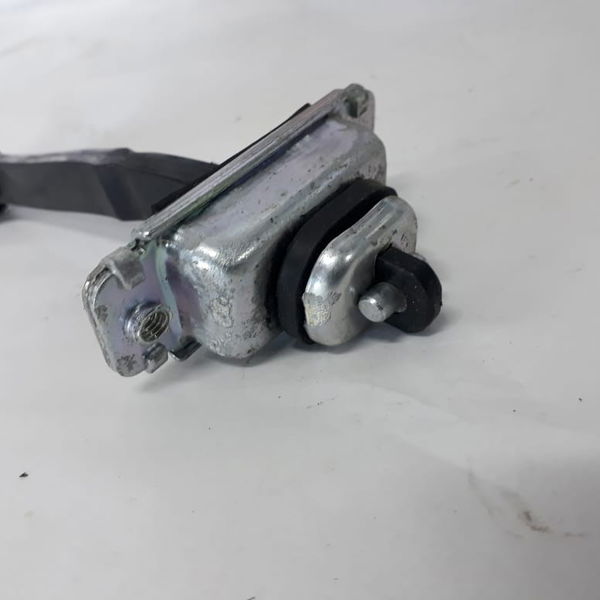 Limitador Porta Traseira Direita Gm Captiva 2014