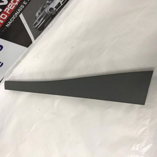 Moldura Superior Painel Lado Direito Renault Fluence 2016