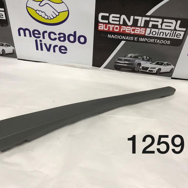 Moldura Superior Painel Lado Direito Renault Fluence 2016