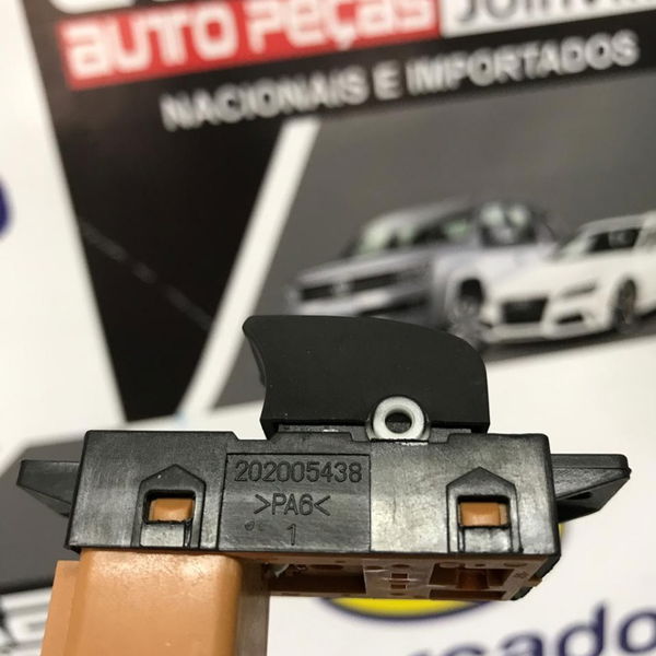 Comando Vidro Elétrico Traseira Direita Gm Captiva 2013